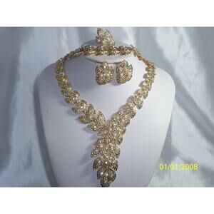 Gold leaf wedding MOB necklace set,  prom  party  drag queen formal necklace